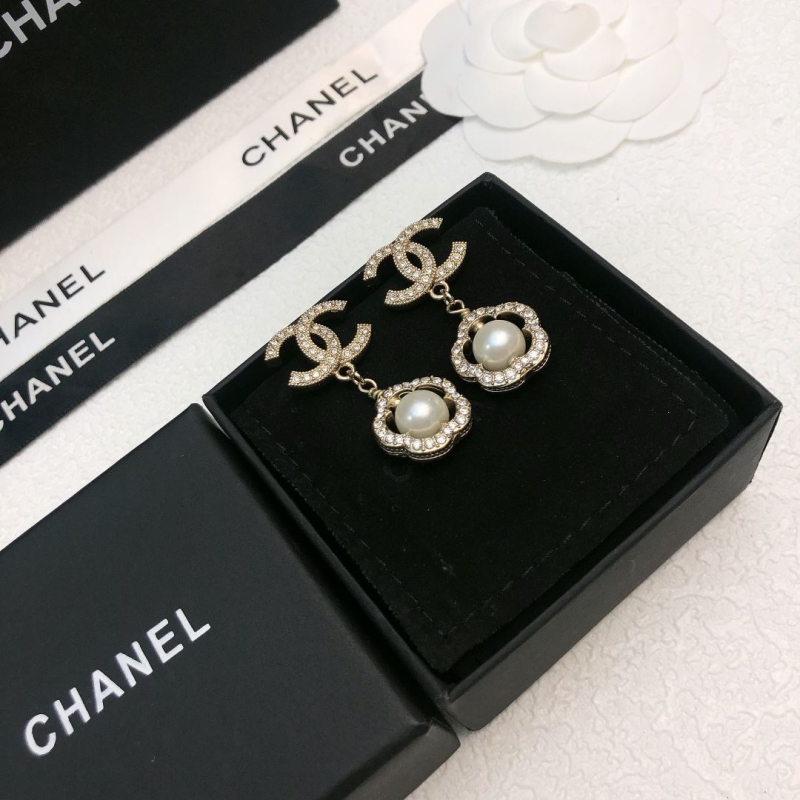 Ch**el earrings